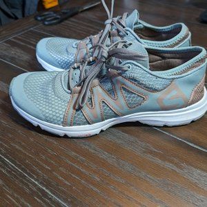 Salomon Crossamphibian Swift 2 running and water shoe EUC size women's 7